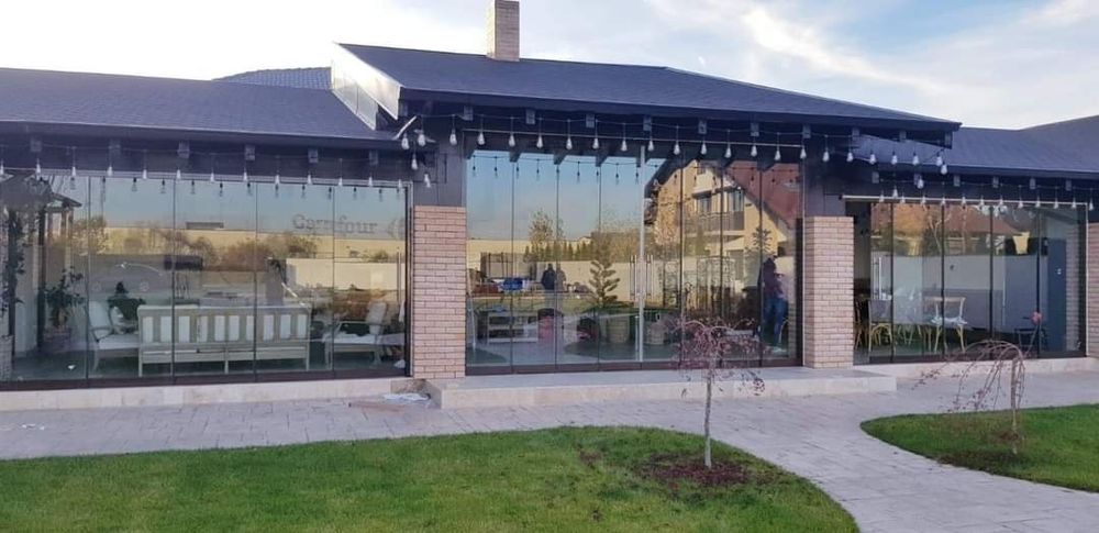 Inchideri terase sticla glisanta securizata 24 RATE fara dobanda