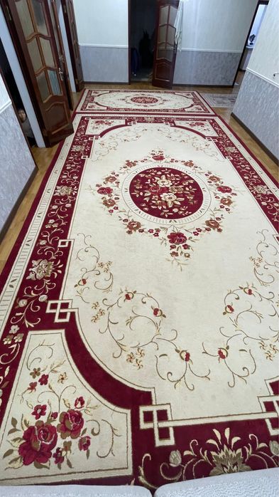 Кілем 4*7 екінші қызыл 2*4