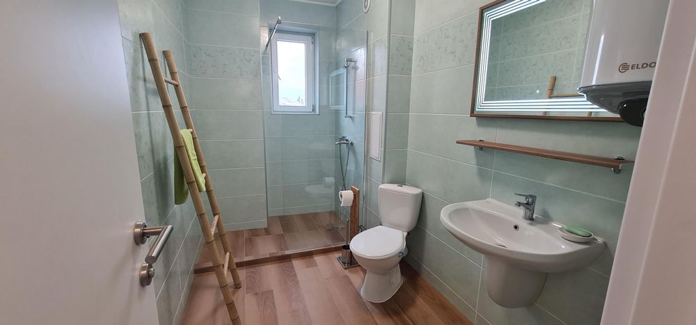 Дава се под наем Тристаен апартамент в Пловдив, Младежки Хълм - 95 кв.м за 675 € - Снимка #6