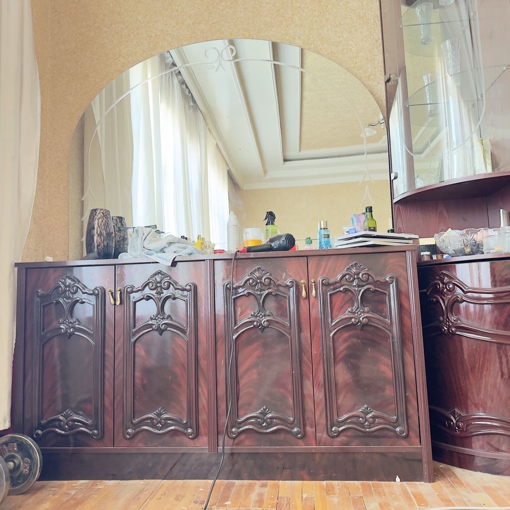 Срочно продается все эти мебели