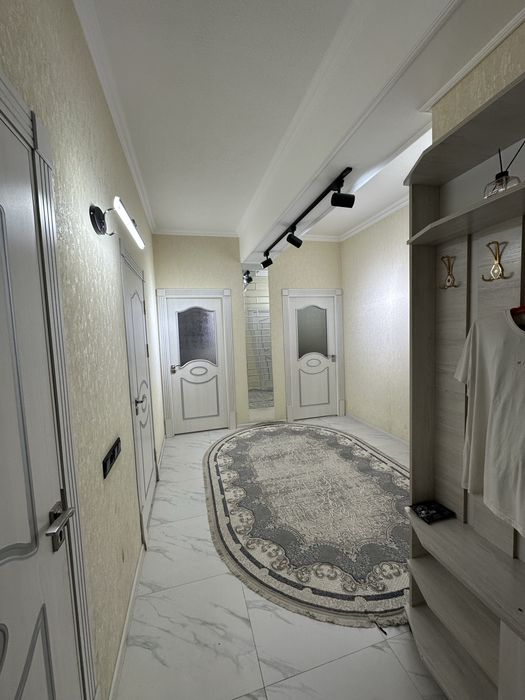 3 хоналик квартира сотилади