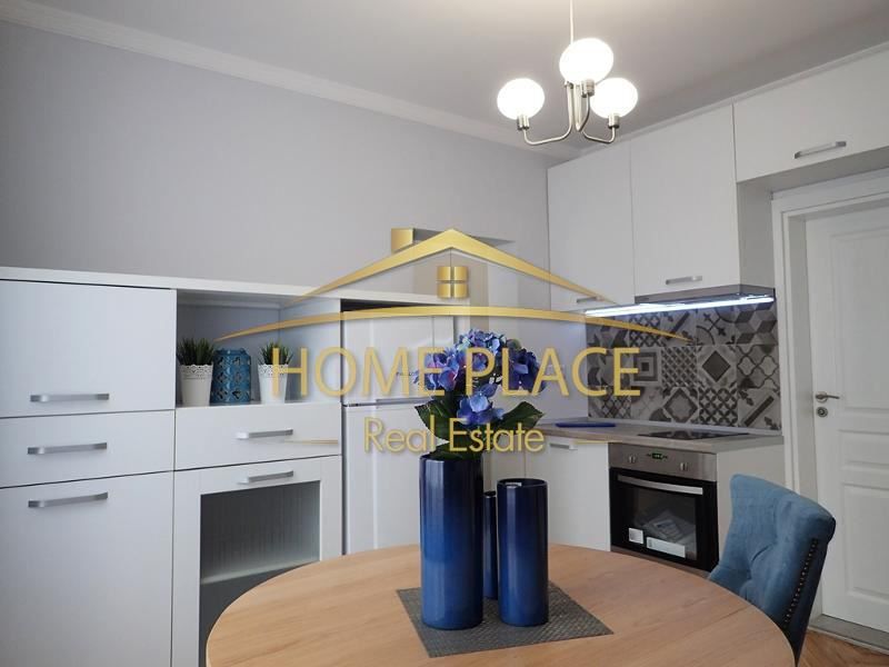 Дава се под наем Двустаен апартамент в Варна, Център - 55 кв.м за 510 € - Снимка #4