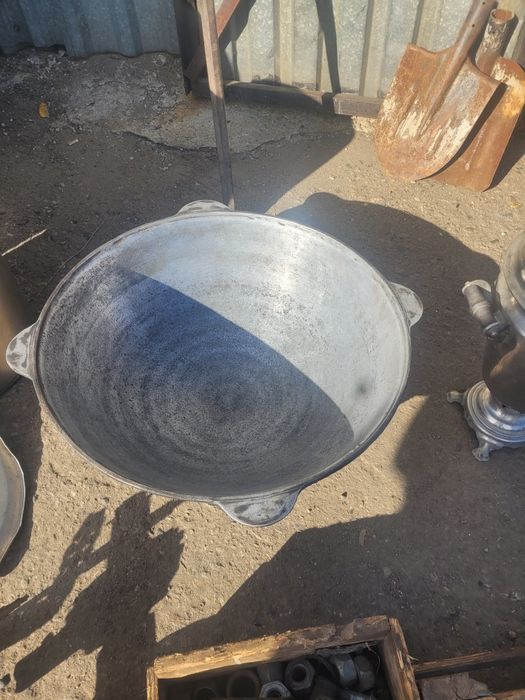 Самовар хор состоянии.5литров.бак с нержавеики 50литров .казан 25 литр