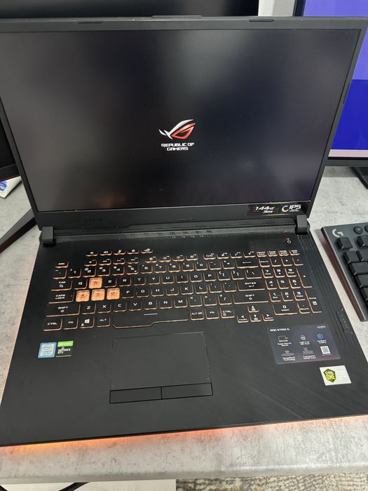 Laptop Gaming Asus rog strix g731gu