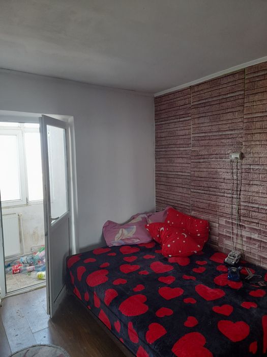 Vând garsoniera Plevna aleea ghiocelului