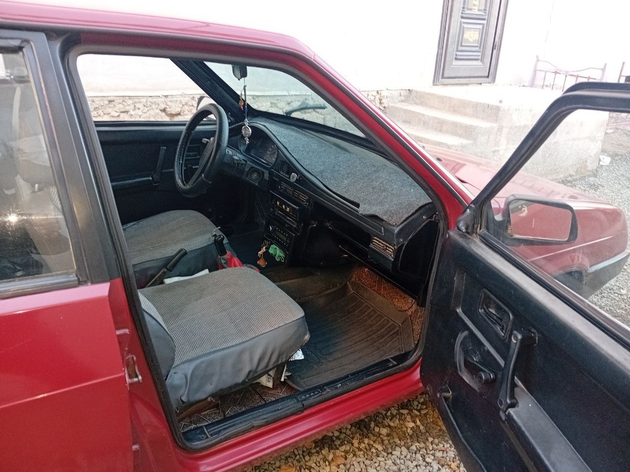 mashin satiladi lada 2109