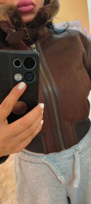 Дамско велурено яке