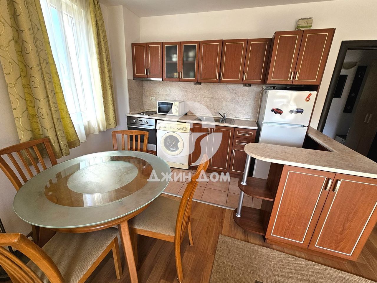 Продава се Двустаен апартамент в с. Равда, Област Бургас - 68 кв.м за 1148 €/кв.м - Снимка #2