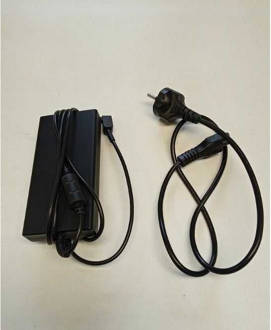 Laptop Gaming Acer Nitro 5 AN515-45-R4QT, 15.6", Windows10 - RESIGILAT