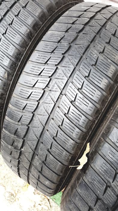 225/65/17,falken,7-8mm,dot 2916,top