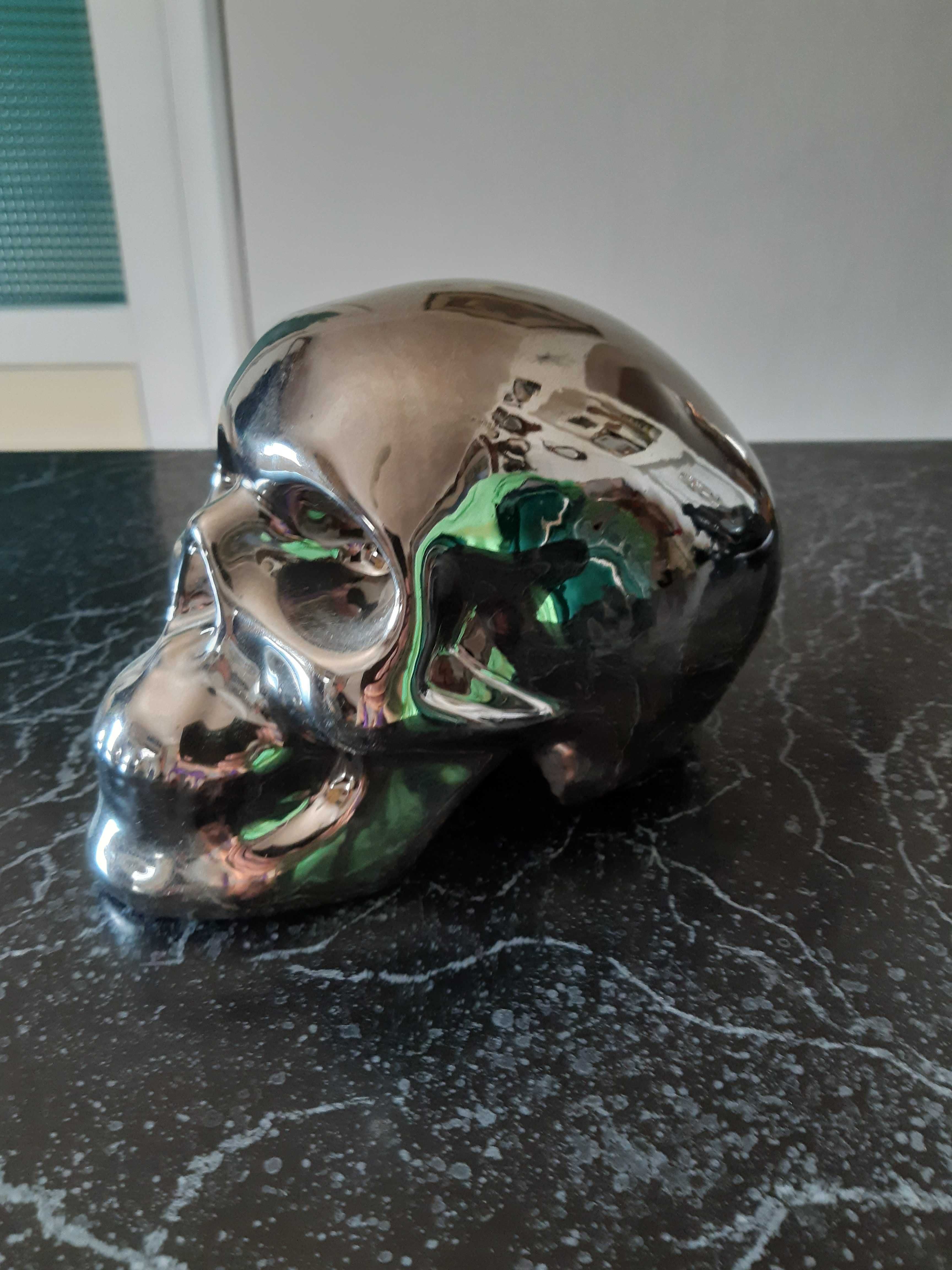 Pusculita craniu din cearamica gri metalizat, lung 16cm, camera copil