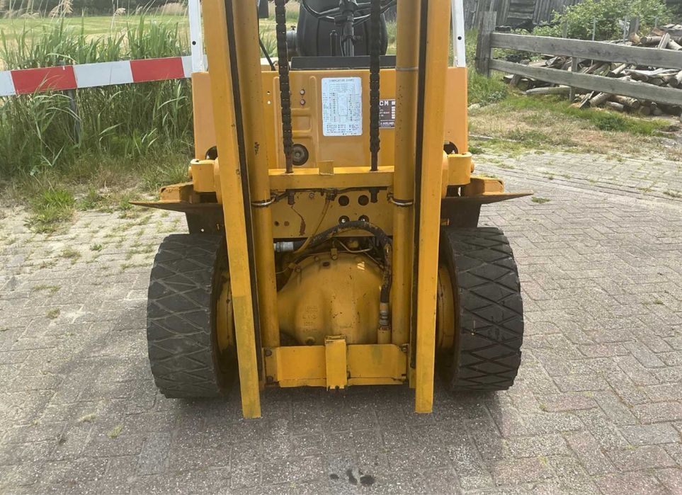 Stivuitor 3T TCM  FHD30Z8