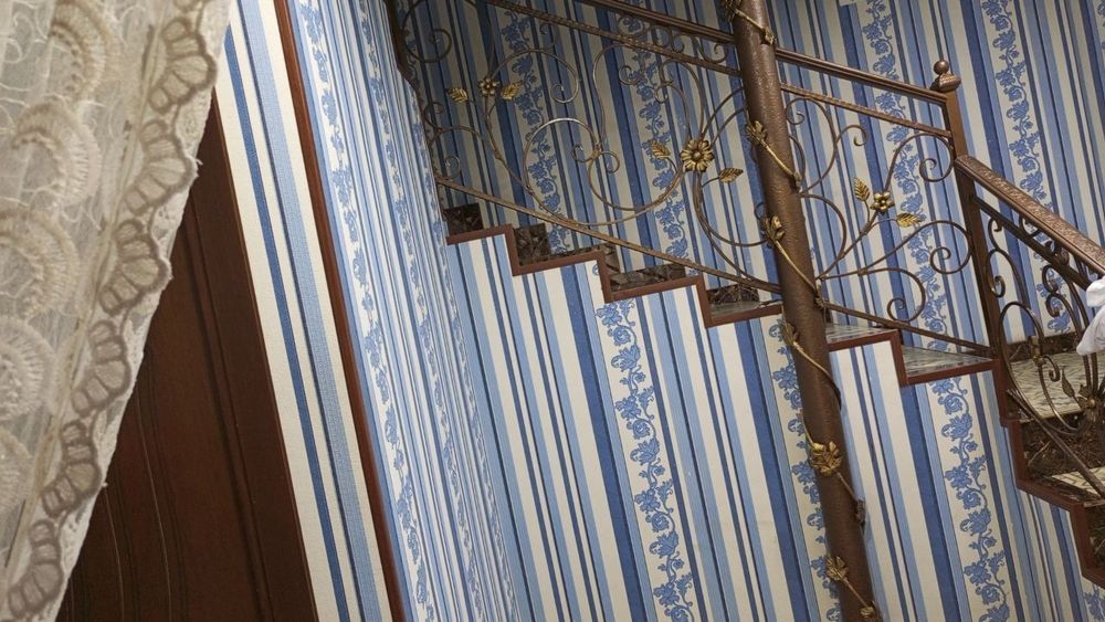 Srochna Zangi ota 6 sotok fasad 21m 2 etajli