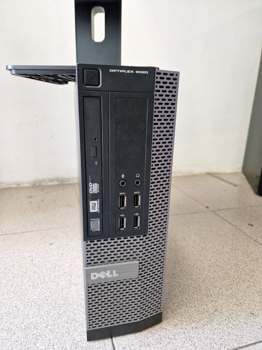 Calculator Dell I5 4th + Monitor•Amanet Lazar Crangasi •52579