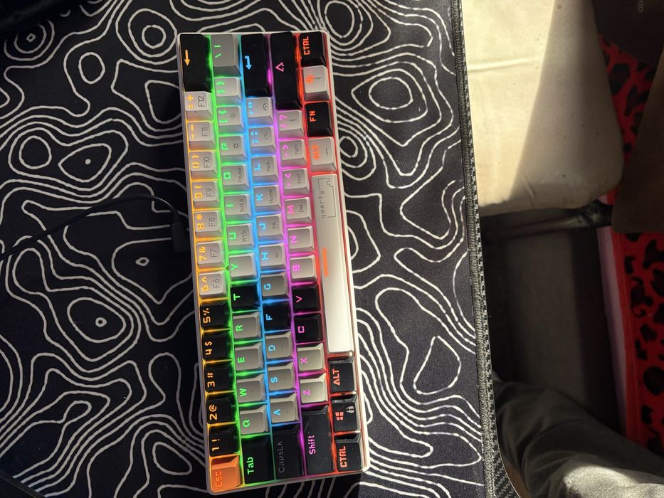 Vand tastatura de gaming qwerty rice