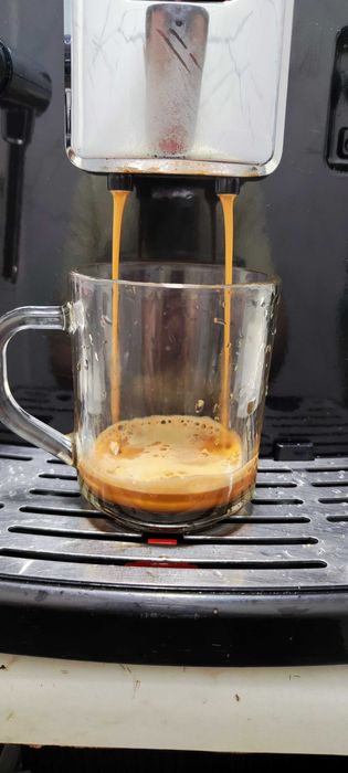 Espressor Automat Saeco Xelsis SUP 038 Aparat cu Cafea Boabe