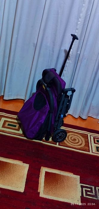 Kolyaska chemodan sotiladi