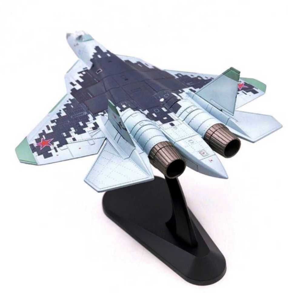 Macheta avion metalica SU-57 Felon scara 1:100 20cm