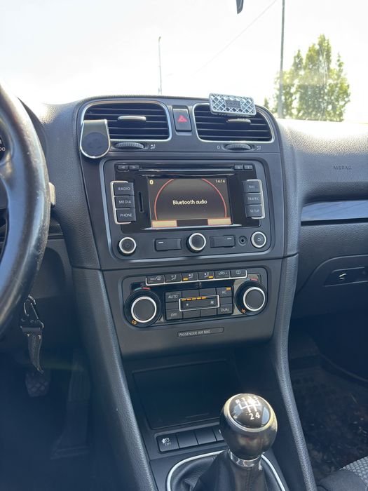 Vând/schimb Golf 6