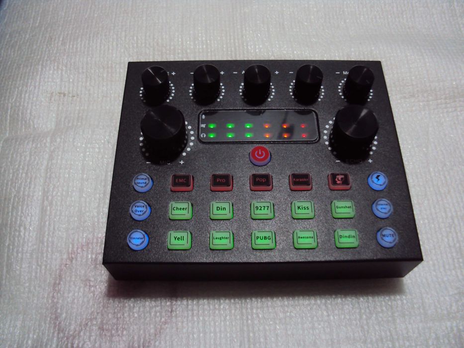 Placa de sunet V8, Bluetooth, mixer cu 10 efecte sonore,acumulator