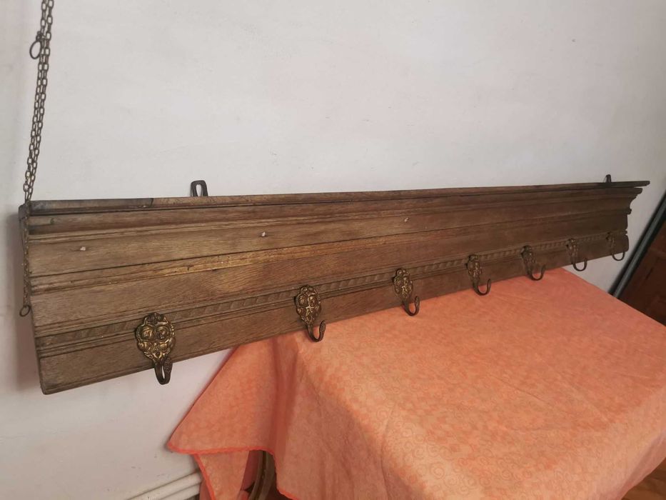 Cuier de perete cu sapte agatatori din bronz