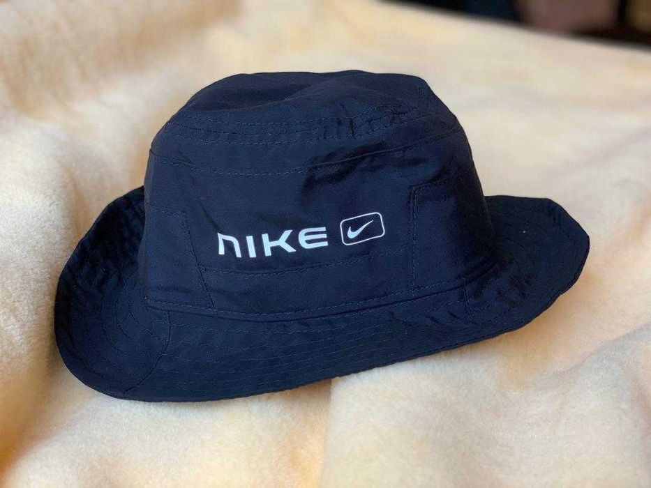 Pălărie Bucket hat Nike Pro ,3d neagră, marimea S/M