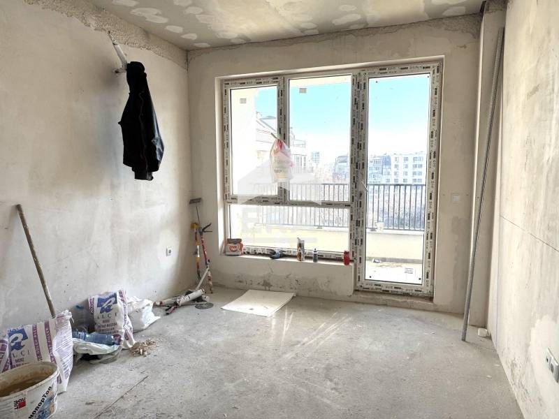 Продава се Многостаен апартамент в Варна, Победа - 114 кв.м за 1799 €/кв.м - Снимка #1