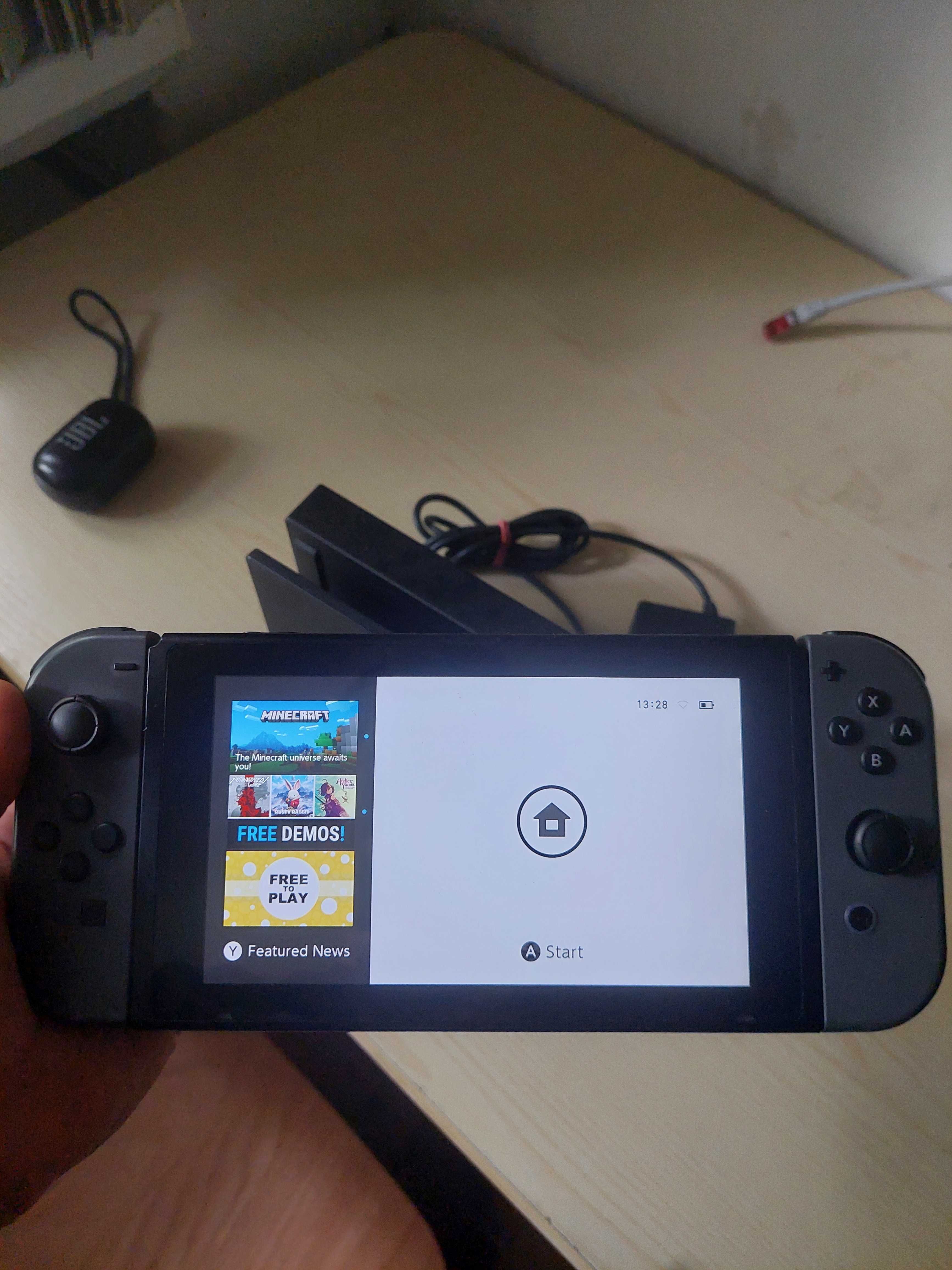 Nintendo switch black
