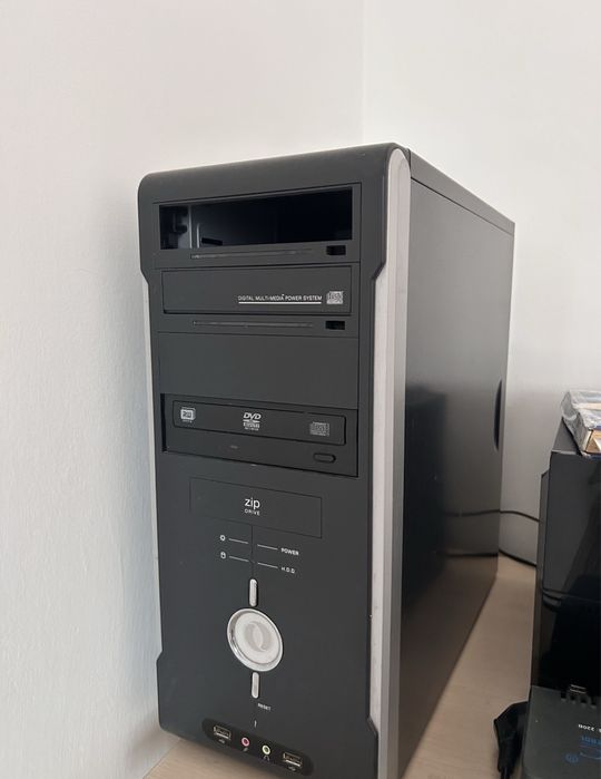 Компьютер все работает