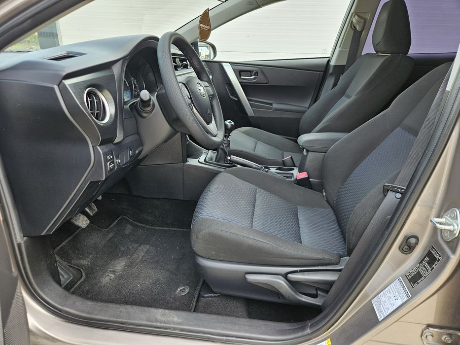 Toyota Auris an 2015, 149000 km reali, 1.4d-6 viteze, Unic proprietar
