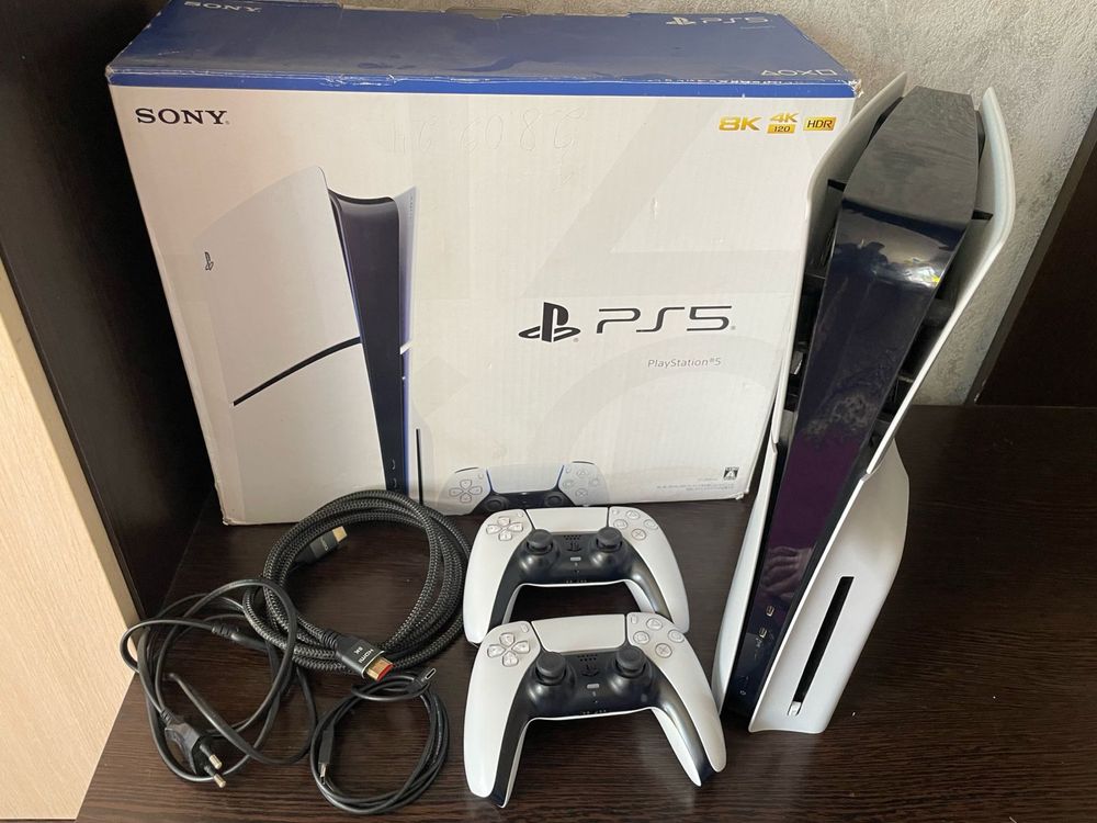 Продам playstation 5, playstation 5 slim