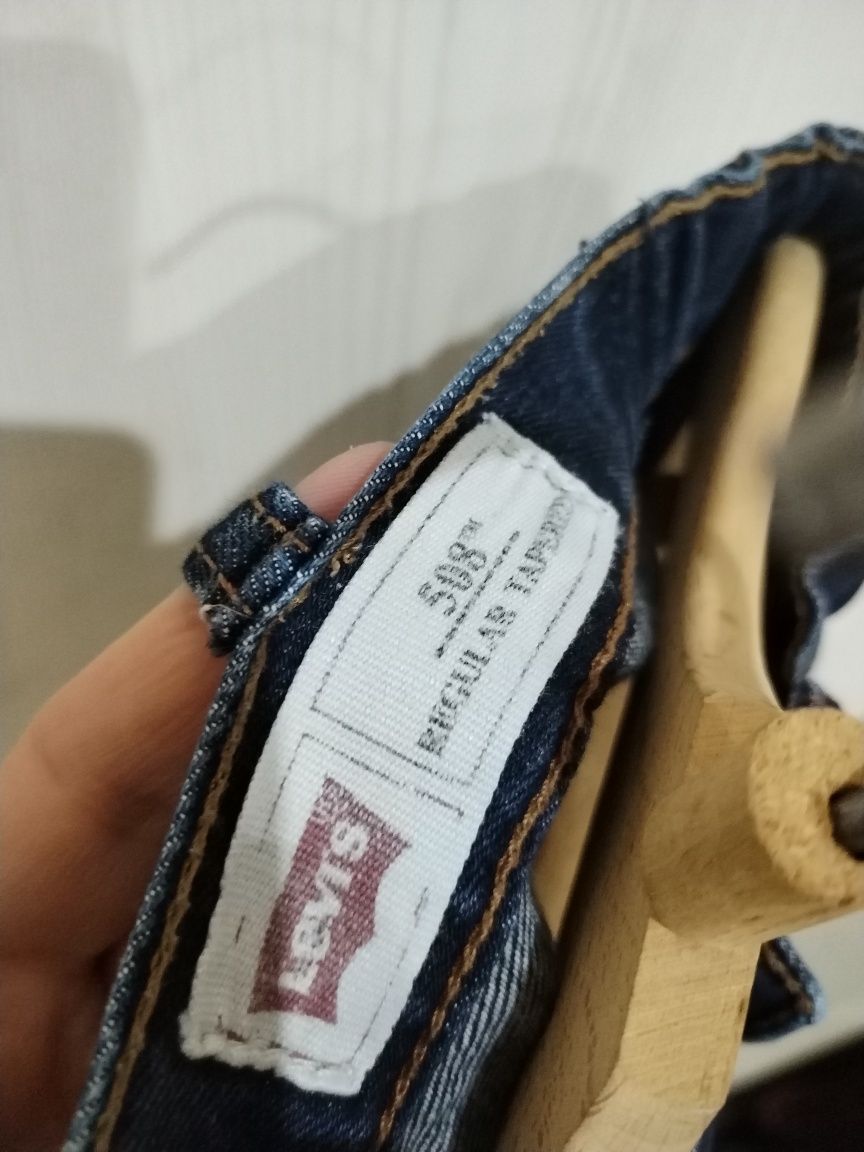 Оригинални детски дънки Levi's 5г