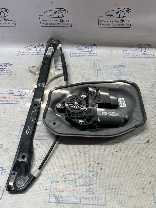 macara geam stanga spate  volkswagen golf 5 plus 2009
