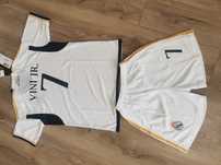 Echipament Real Madrid pentru copii 13 ani