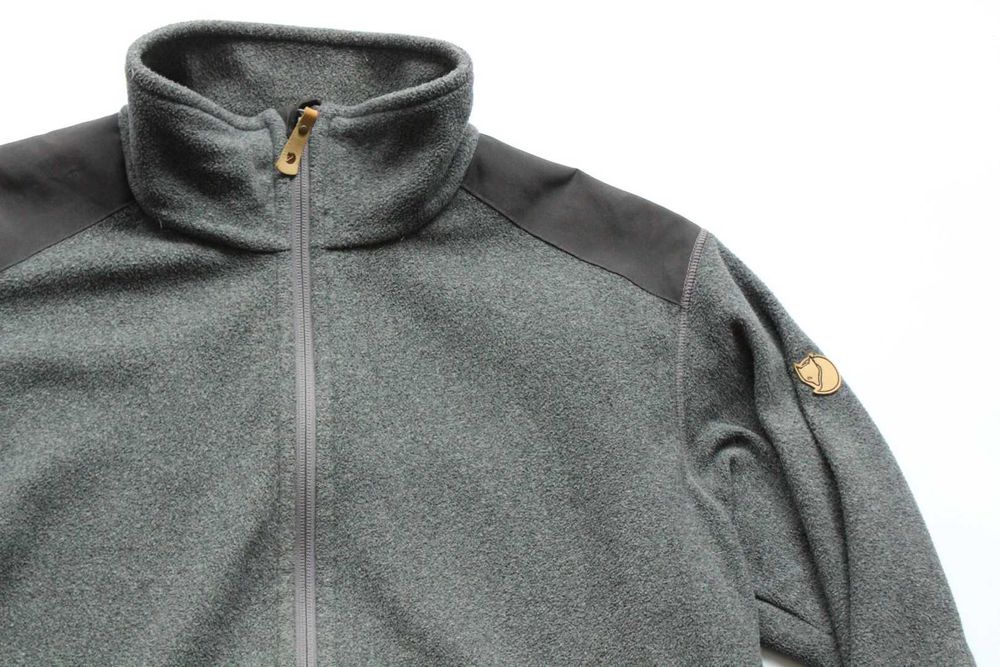 HAGLOFS; FJALLRAVEN - мъжко ветроустойчиво яке и полар, размери L и XL