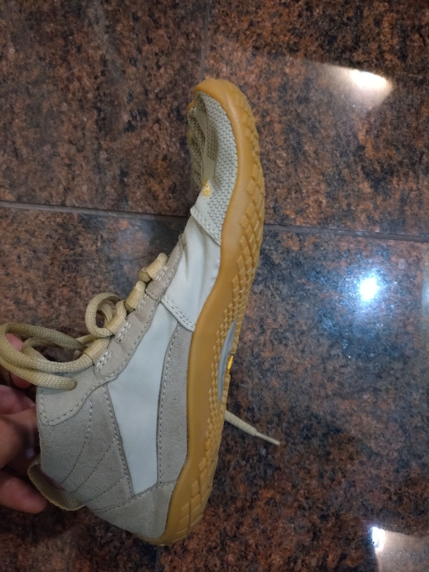 Papuci Vibram five fingers