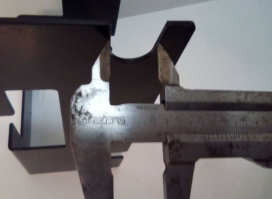 Rack / suport pentru diverse obiecte