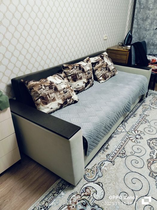 Продам хороший диван