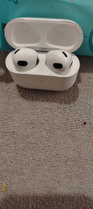 Vand airpods  ...