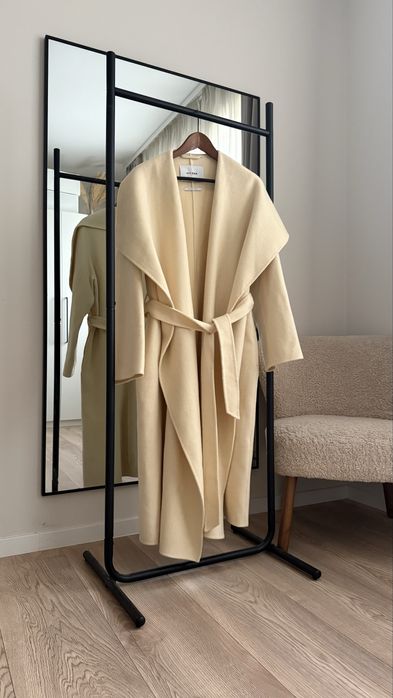 Ivy&Oak палто в цвят butter yellow от 100% вълна