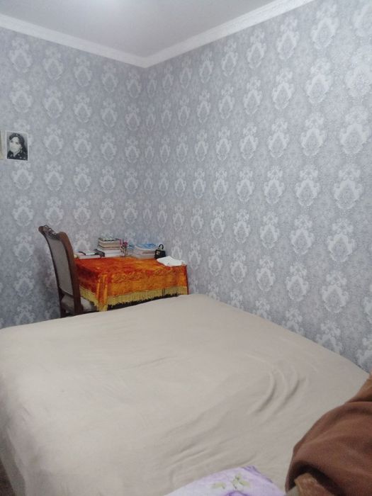 3 xonali uy sotiladi yoki 2 xonalikka almashtiriladi