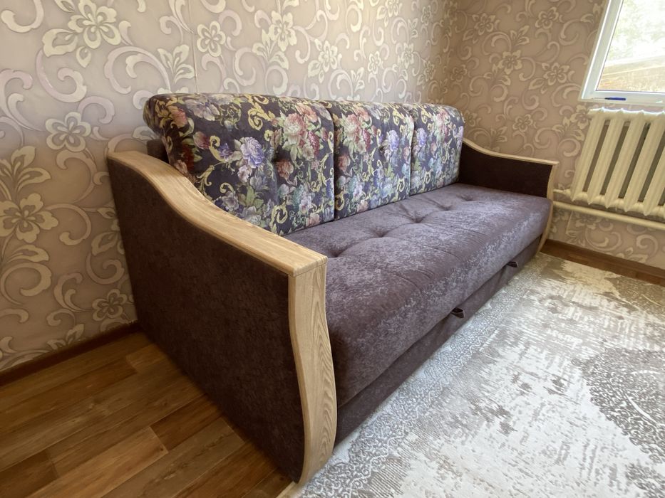 Диван для гостиной
