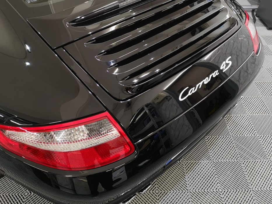 Porsche 911 Carrera 4s