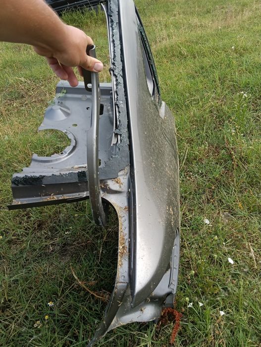 Aripa Dreapta Spate Renault Symbol 3 2009 2010 2011 2012