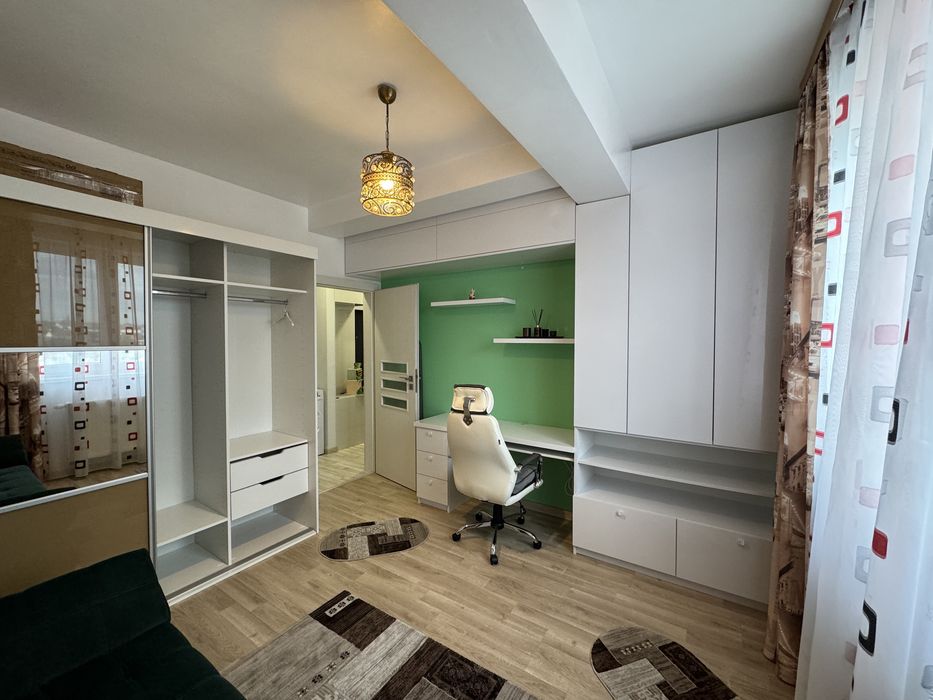 Apartament de inchiriat, 3 camere, zona buna - Proprietar