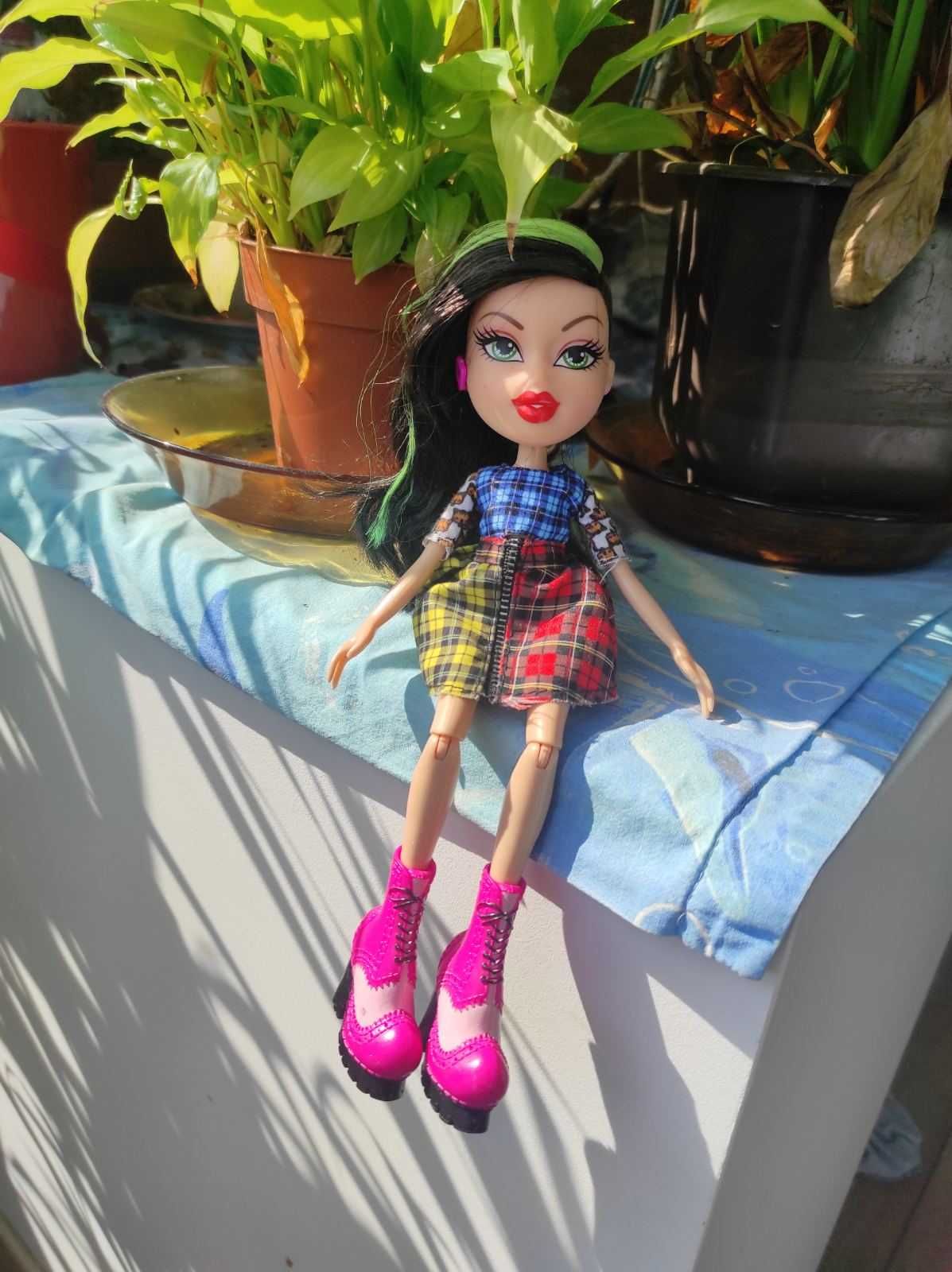 Кукла Bratz,  Jade 25 см