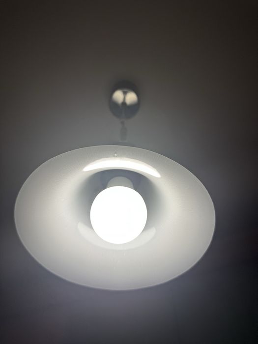 Лампи- абажури 2 бр с крушките, общо за 14.99