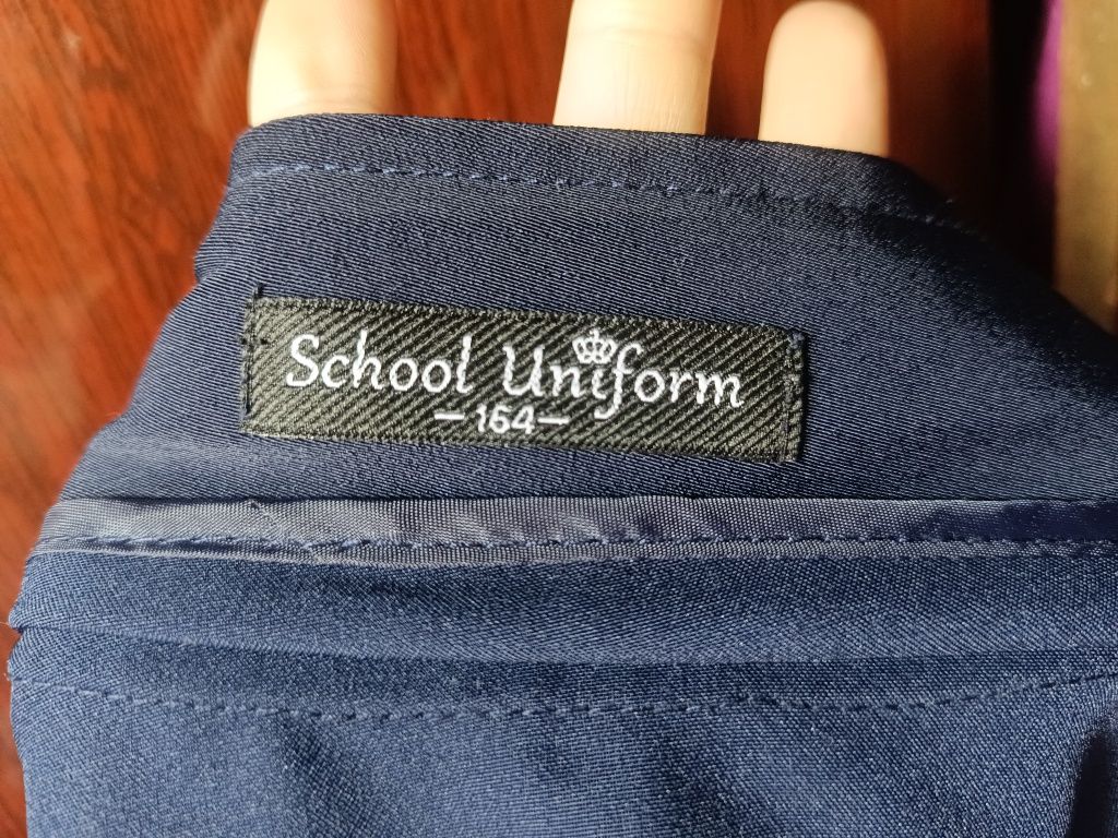 Продам школьную/офисную юбку