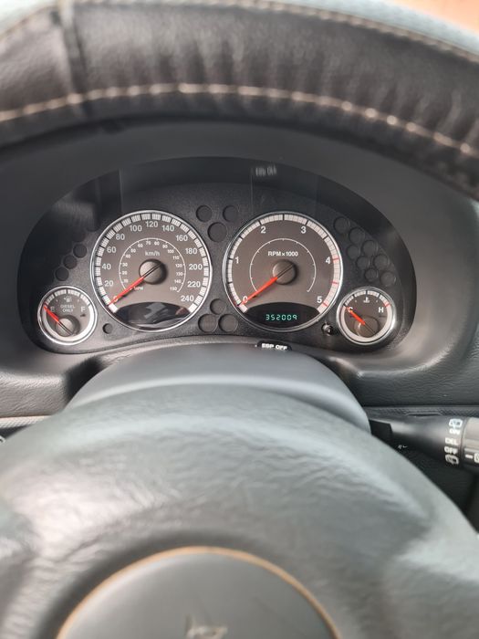 Jeep Cherokee an fabricație 2006