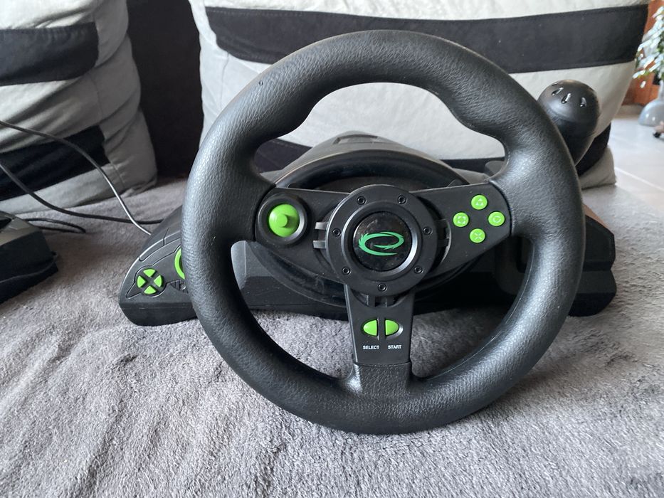 Волан и педали за каране